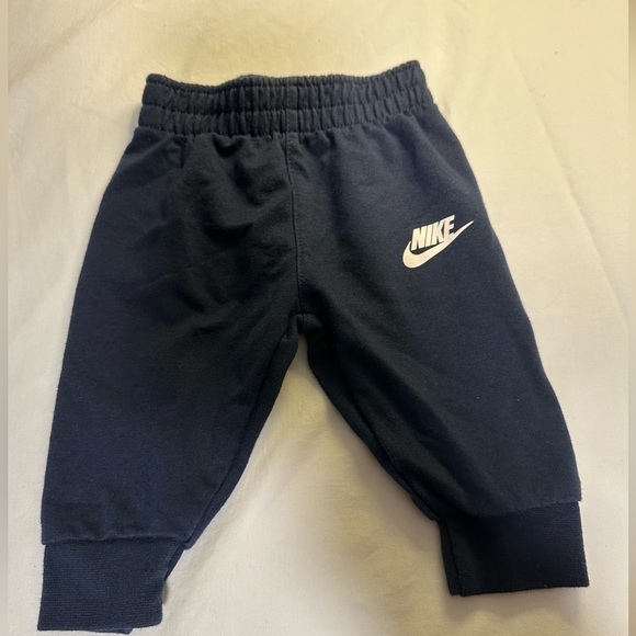 Nike baby boy pants 3mo‎ - Picture 1 of 5